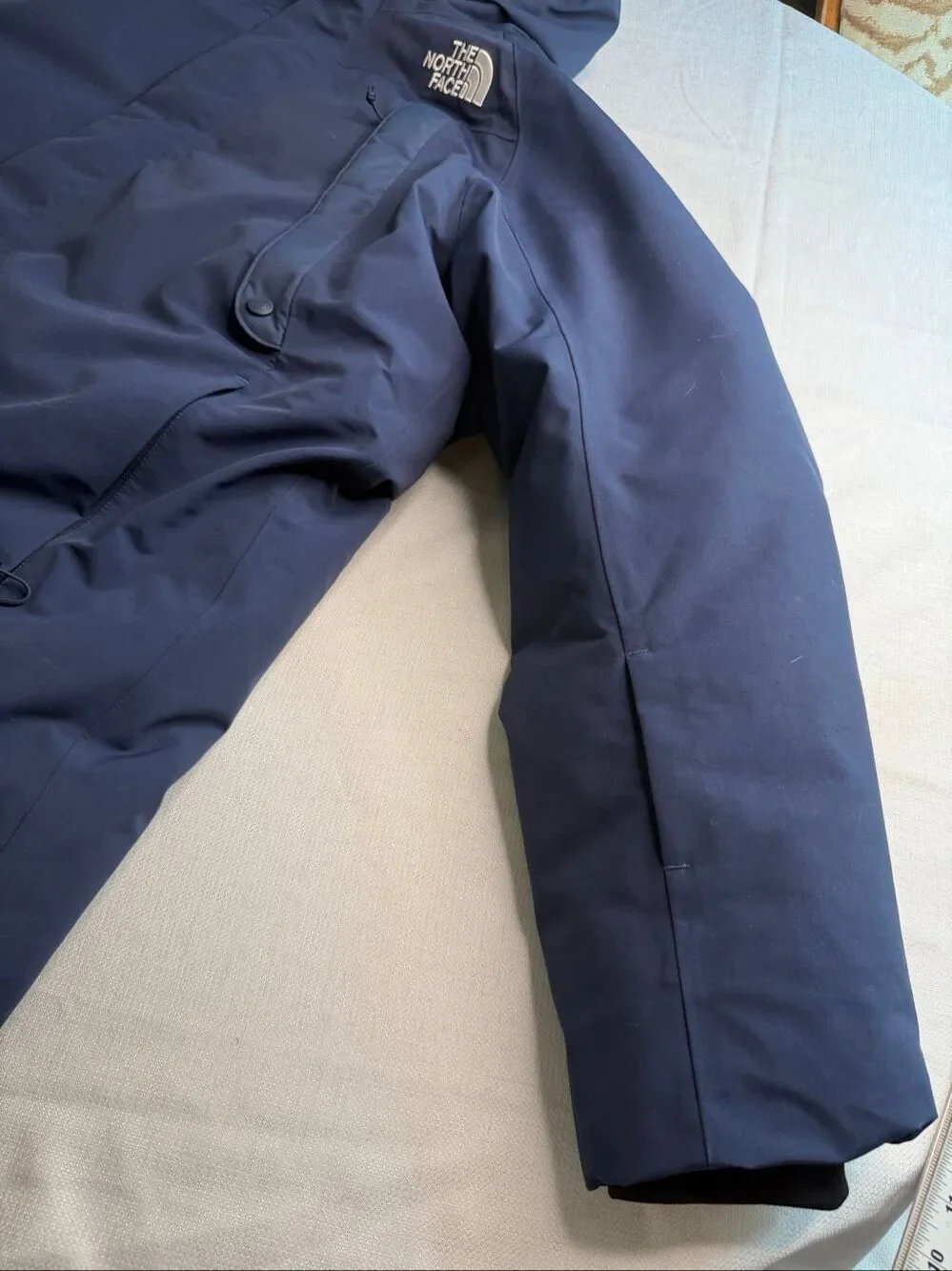The North Face Men’s Navy Blue 550 Fill DryVent Down Hooded Parka Jacket XL